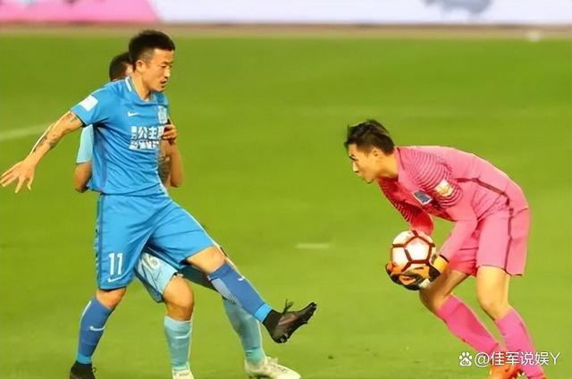 赛前上海海港调整名单以备意甲,远射贴柱环节打磨,震撼外界,球队文化再被提及的简单介绍 赛前上海海港调整名单以备意甲,远射贴柱环节打磨,震撼外界,球队文化再被提及的简单介绍